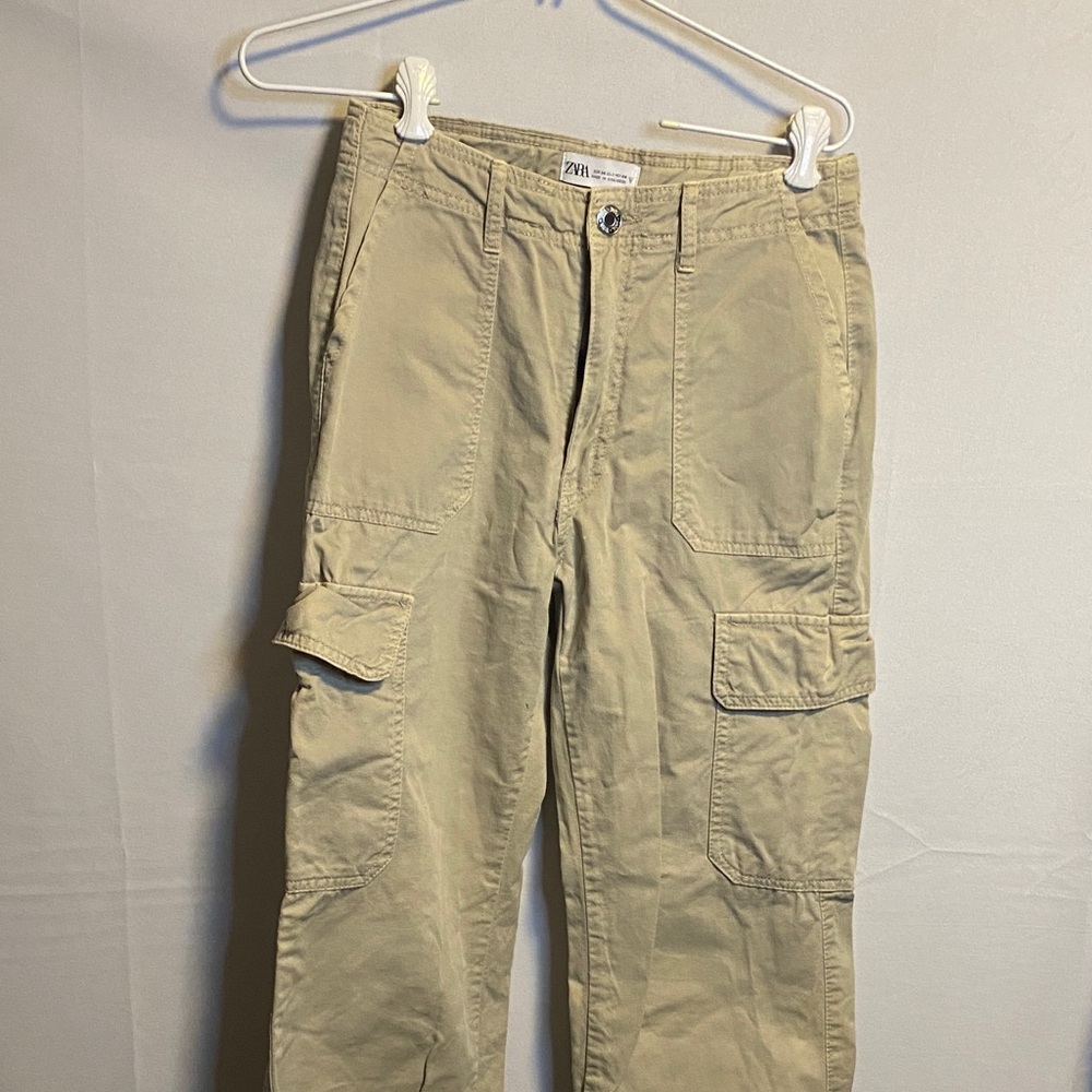 Zara woman Khaki Cargo Pants